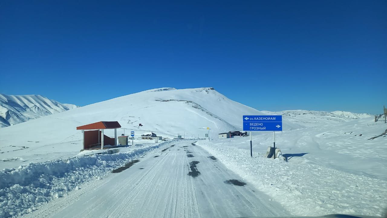 В Ботлихском и Казбековском районах восстановили проезд по участкам по двух горных дорог